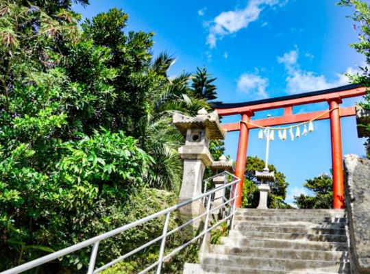 鳥居